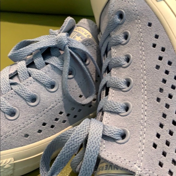 Converse All Star Light Blue Suede Sneakers. - Picture 6 of 16